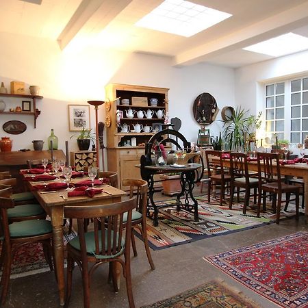 Landgasthaus Am Ufer トラーベン・トラールバッハ エクステリア 写真